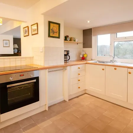 Langdale Hideaway 아파트